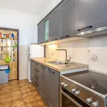 Appartamento In With Kitchen *