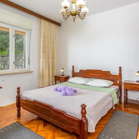 In With Kitchen Апартаменты Ловран