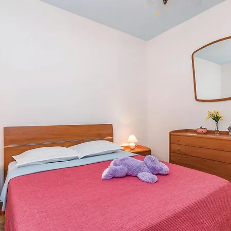 In With Kitchen 洛夫兰