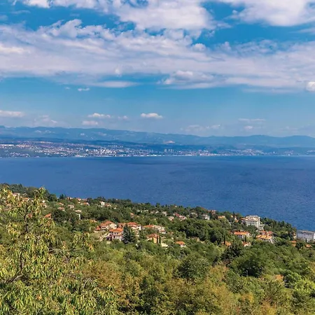 Апартаменты In With Kitchen